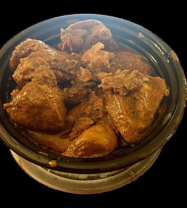 Pollo Guisado / Stewed Chicken.